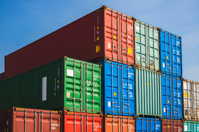 Container Trading